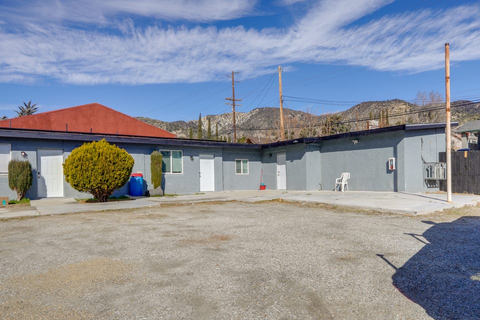 Hike & Explore: Studio Stay in Frazier Park Apartment in Southern California