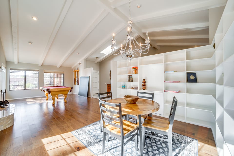 4 Mi to Uptown Sedona: Desert Home w/ Mtn Views! House in Sedona