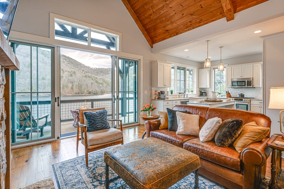 Direct Lake Access & Fire Pit: Tuckasegee Cottage! Cottage in North Carolina