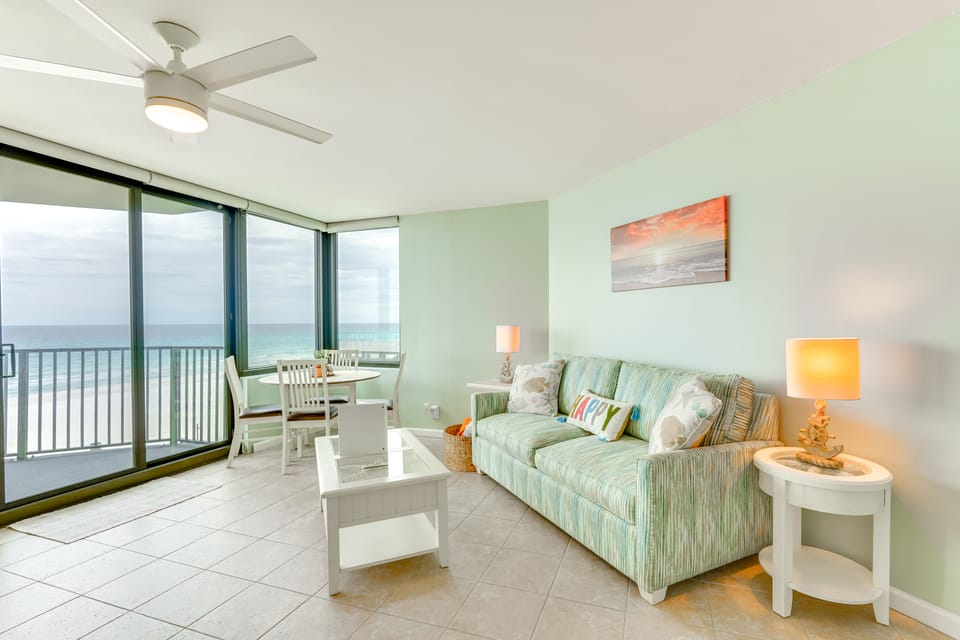 Gulf-View Balcony: Beachfront Condo in PCB! Apartment in Panama City Beach