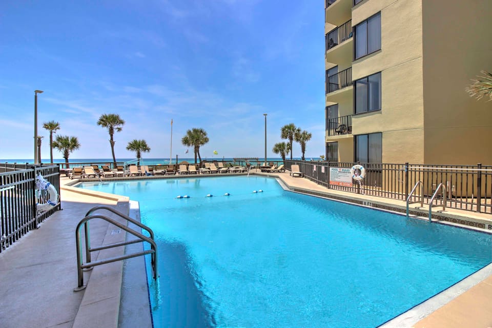Gulf-View Balcony: Beachfront Condo in PCB! Apartment in Panama City Beach