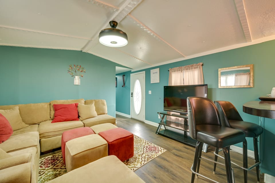 8 Mi to Dtwn Greenville: Pet-Friendly Family Home! House in North Carolina