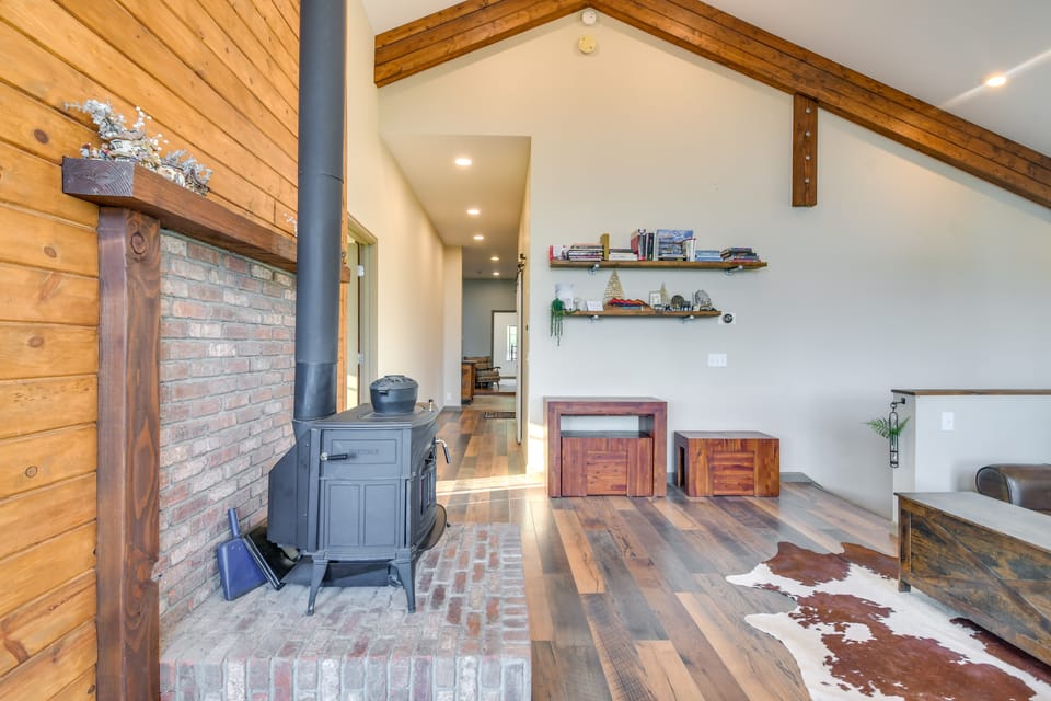 3 Mi to Casinos: Cabin w/ Stables in Black Hawk! House in Colorado