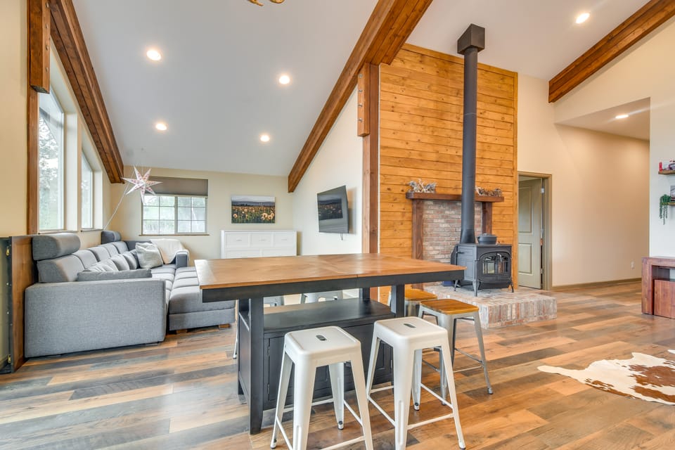 3 Mi to Casinos: Cabin w/ Stables in Black Hawk! House in Colorado