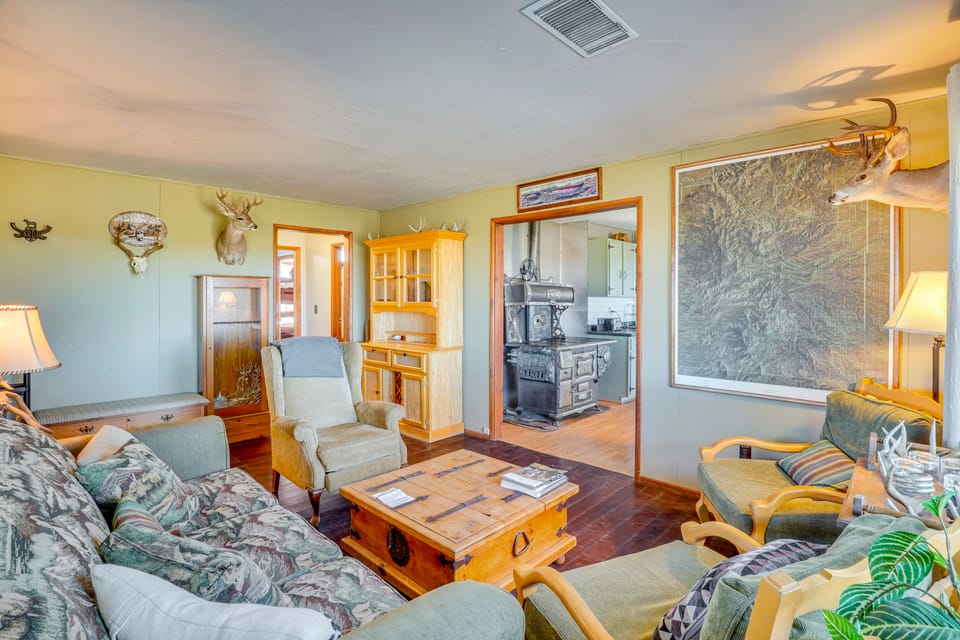 Mtn-View Gem on 20 Acres: Patagonia Cabin Hideaway House in Arizona
