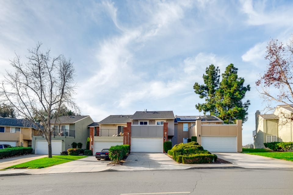 Balconies & Views: Modern Abode in Poway! Apartment in Poway