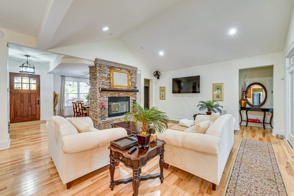 Fire Pit + Patio: Spacious Southern Pines Retreat House in Southern Pines