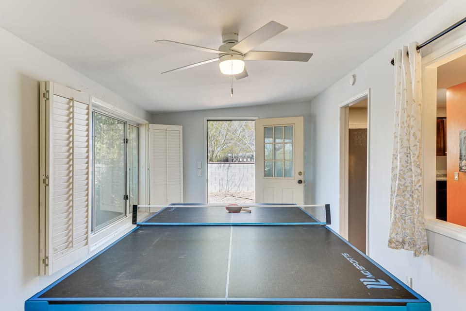Private Oro Valley Home w/ 130 Mi Bike Path Nearby House in Casas Adobes