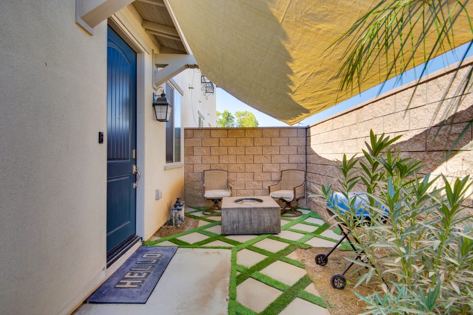 1 Mi to Heritage Lake Park: Duplex w/ Patio! Apartment in Menifee