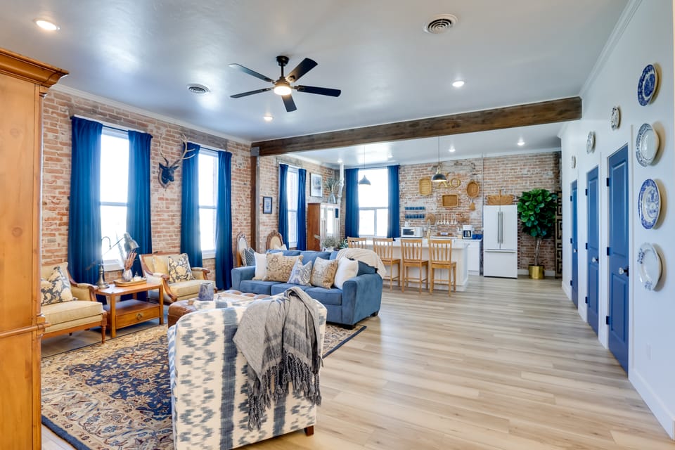 Downtown Emmett Apt: 7 Mi to Black Canyon Dam Apartment in Salmon River