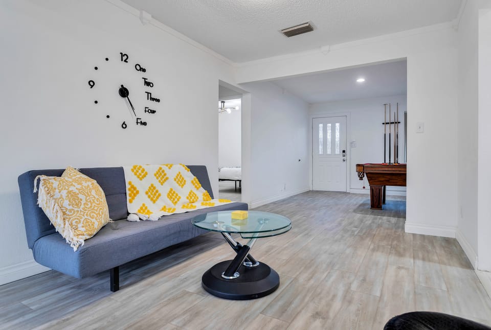 6 Mi to Joshua Tree: Home w/ Outdoor Oasis & View! House in Twentynine Palms