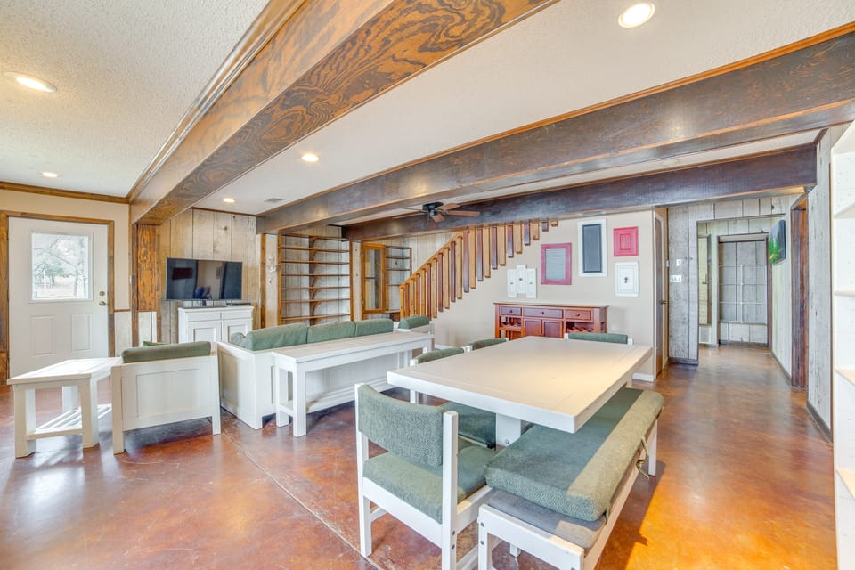 Winnsboro Lake Retreat: On-Site Swimming & Fishing House in Texas
