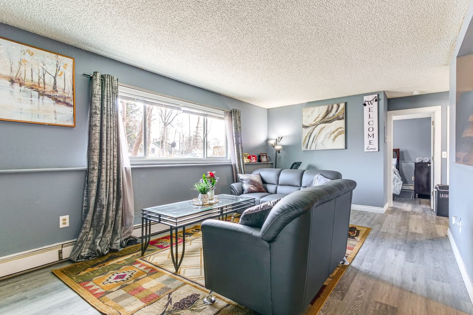 11 Mi to Kincaid Park: Convenient + Cozy Apt! Apartment in Anchorage