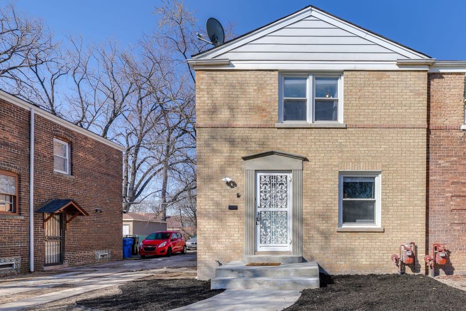 2 Mi to Calumet Park & Beach: Windy City Escape! Apartment in Chicago