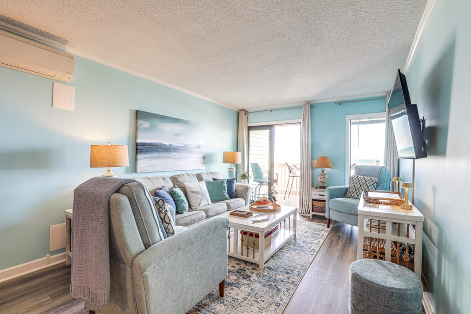 Scenic Oceanfront Condo in Myrtle Beach! Apartment in Myrtle Beach