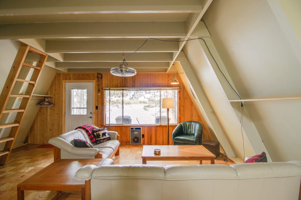 Quiet Deer River Cabin w/ Dock + Lake View! House in Minnesota