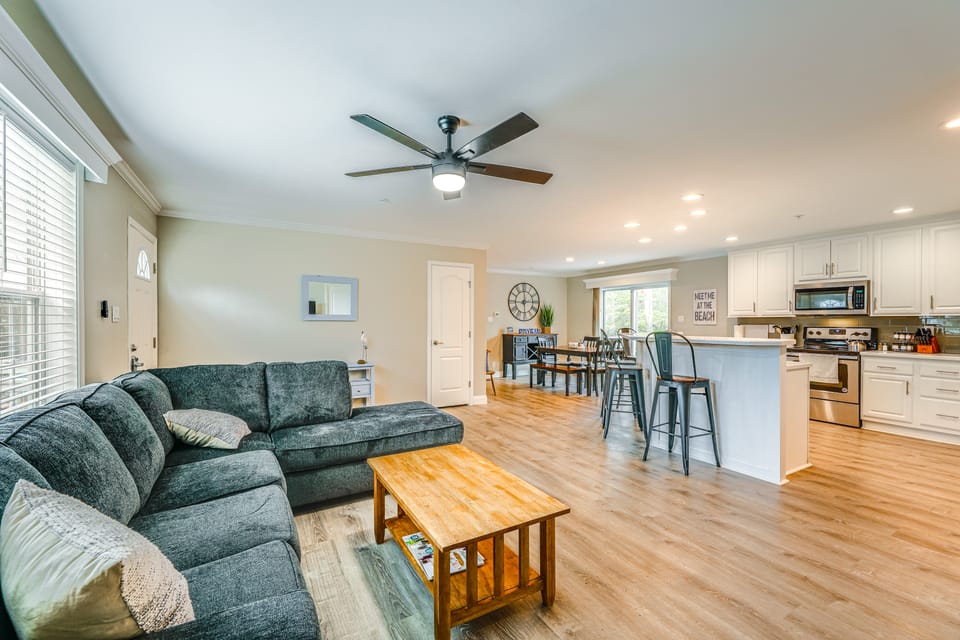1 Mi to Outlets Ocean City: Home w/ Large Yard! House in Worcester County