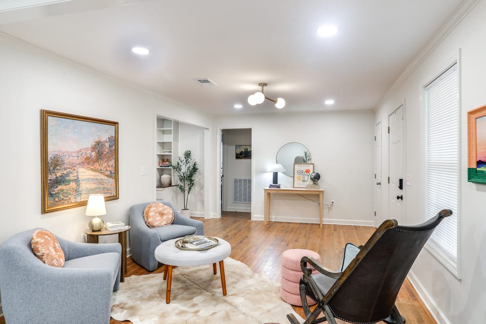 2 Mi to Ole Miss: Modern Home in Historic District House in Oxford