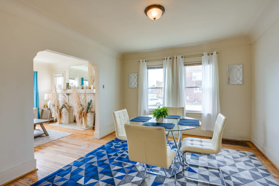 Pet-Friendly Detroit Apt Near Motown & DIA Apartment in Detroit