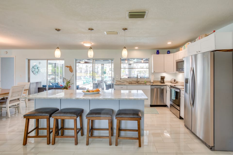2 Mi to Beach: Canal-Front Home in Cape Coral! House in Cape Coral