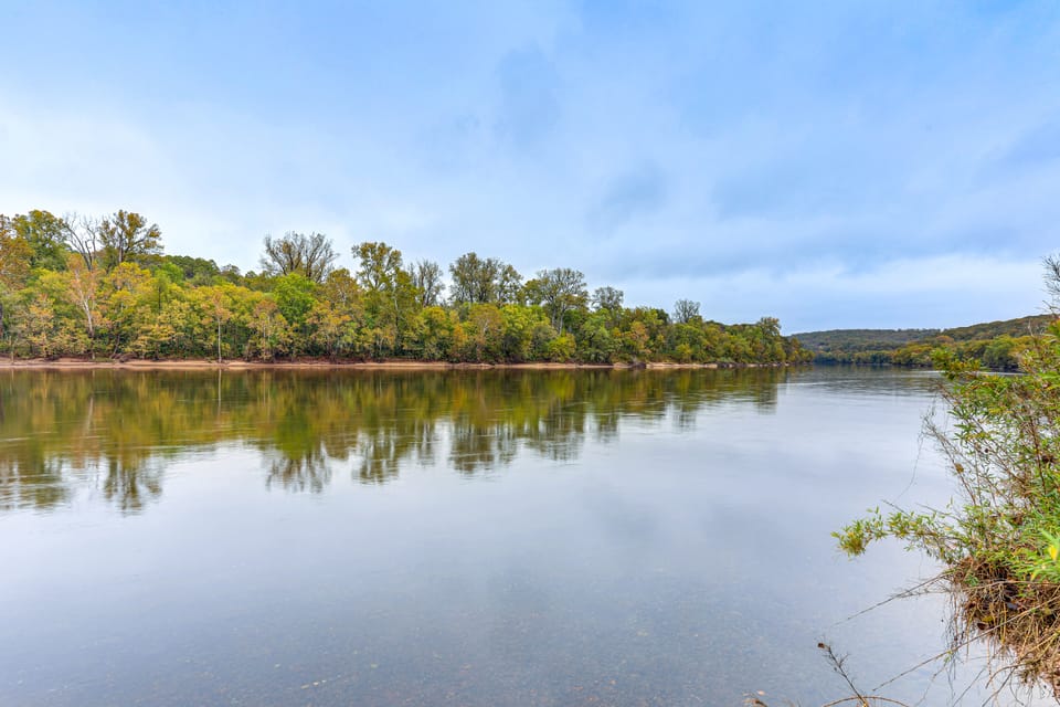 Fire Pit, Screened Deck: Riverfront Ozarks Cabin! House in Arkansas