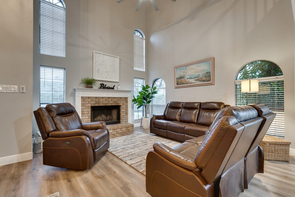 Spacious Family Home w/ Patio in San Antonio! House in San Antonio