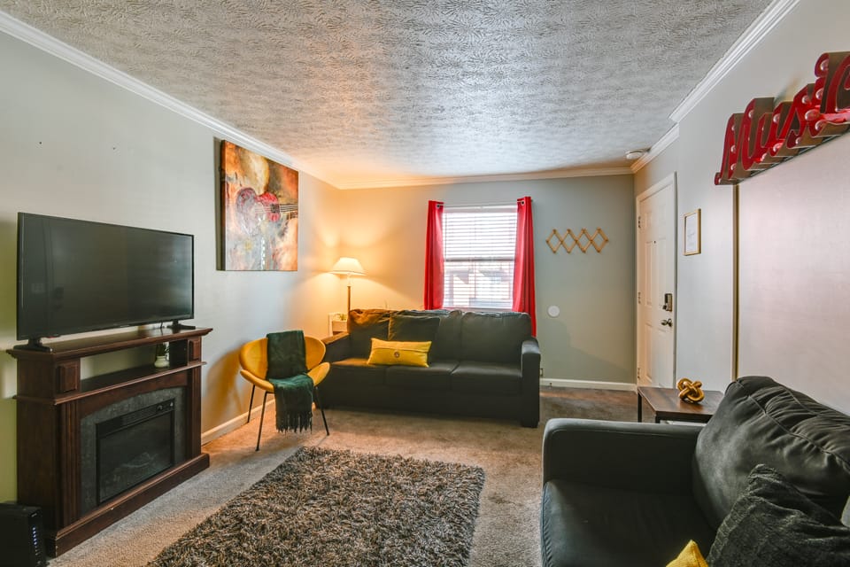 1 Mi to Dtwn: Pet-Friendly Apt in Nashville Apartment in Music Row