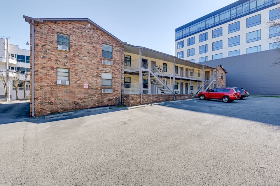 < 1 Mi to Vanderbilt: Nashville Apt Apartment in Music Row