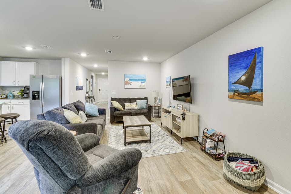 6 Mi to Gulf Shores Beach: Family Getaway! House in Foley
