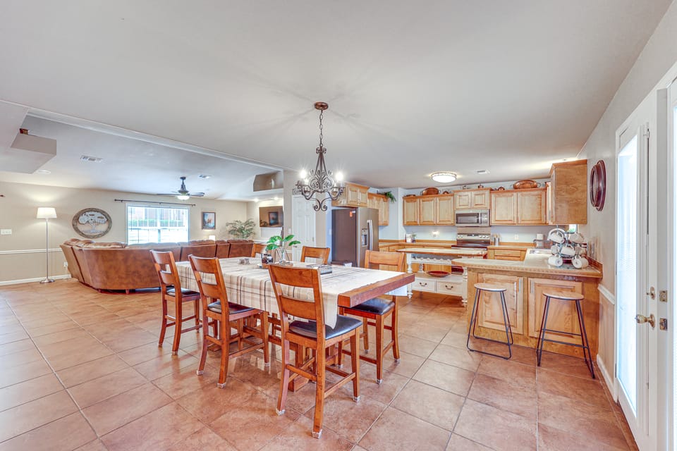 2 Mi to Downtown: Work & Play at El Dorado Getaway House in Arkansas