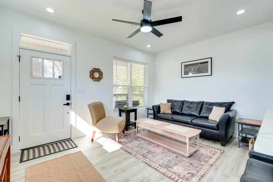 3 Mi to UTK: Newly Built SoKno Home! House in Knoxville