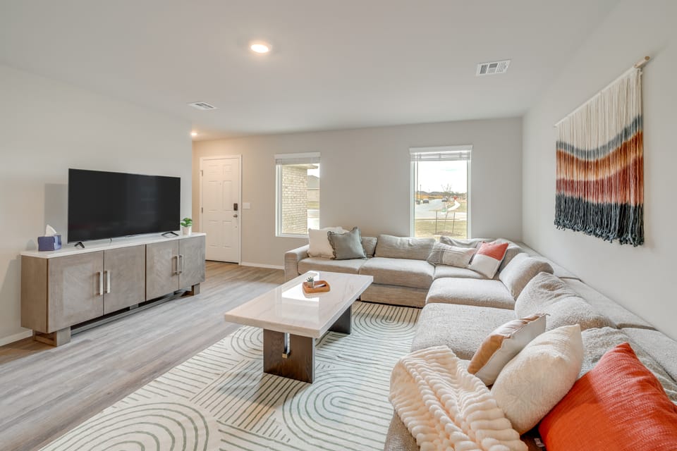 Family-Friendly, Pets Welcome: Broken Arrow Gem! House in Broken Arrow