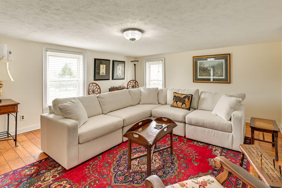 Georgetown Home Near Kentucky Horse Park! Apartment in Kentucky