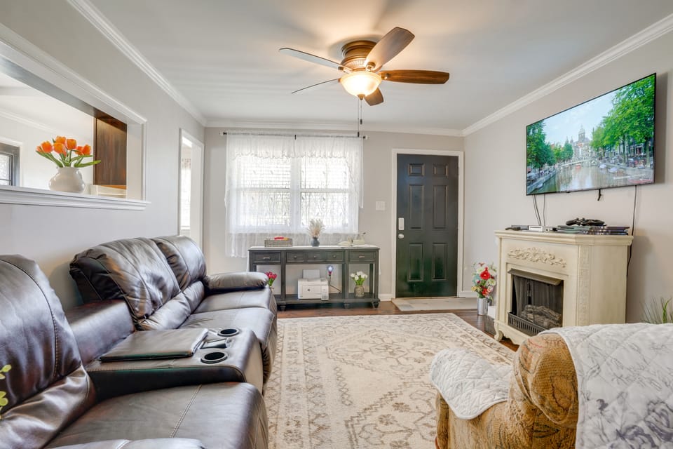 5 Mi to Dtwn Fredericksburg: Family Gem w/ Yard House in Spotsylvania County