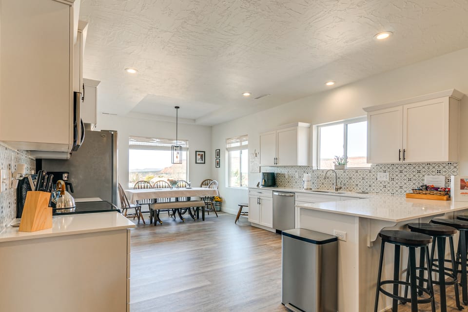 Stunning Red Rock Views! Kanab Home By Nat’l Parks House in Kanab