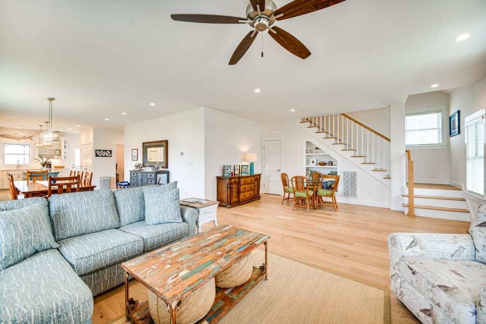Walk to Beach & Central Park: Home in Cape Charles House in Cape Charles
