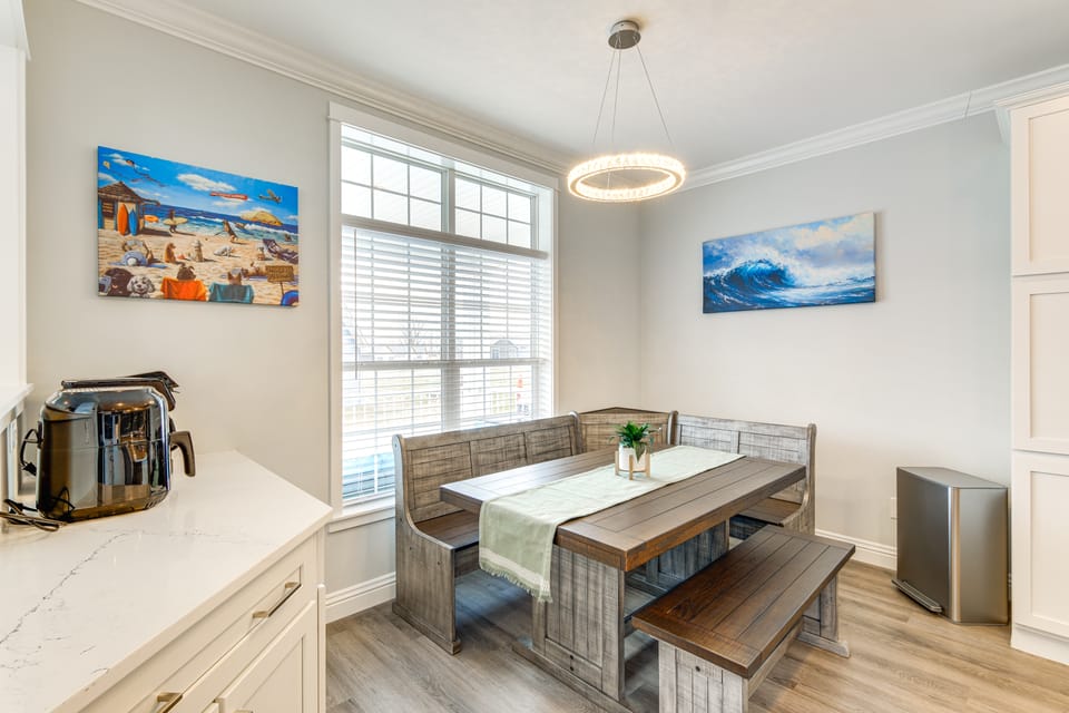 Furnished Screened Porch: Baypoint Resort Home! House in Lakeside Marblehead