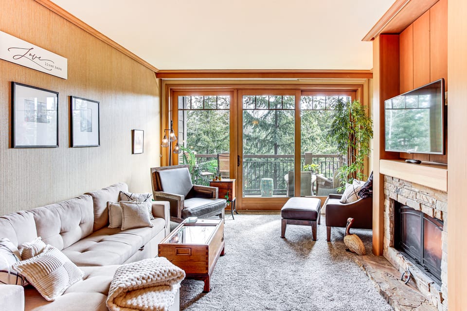 Stay & Play: Suncadia Resort Condo in Cle Elum Apartment in Kittitas County