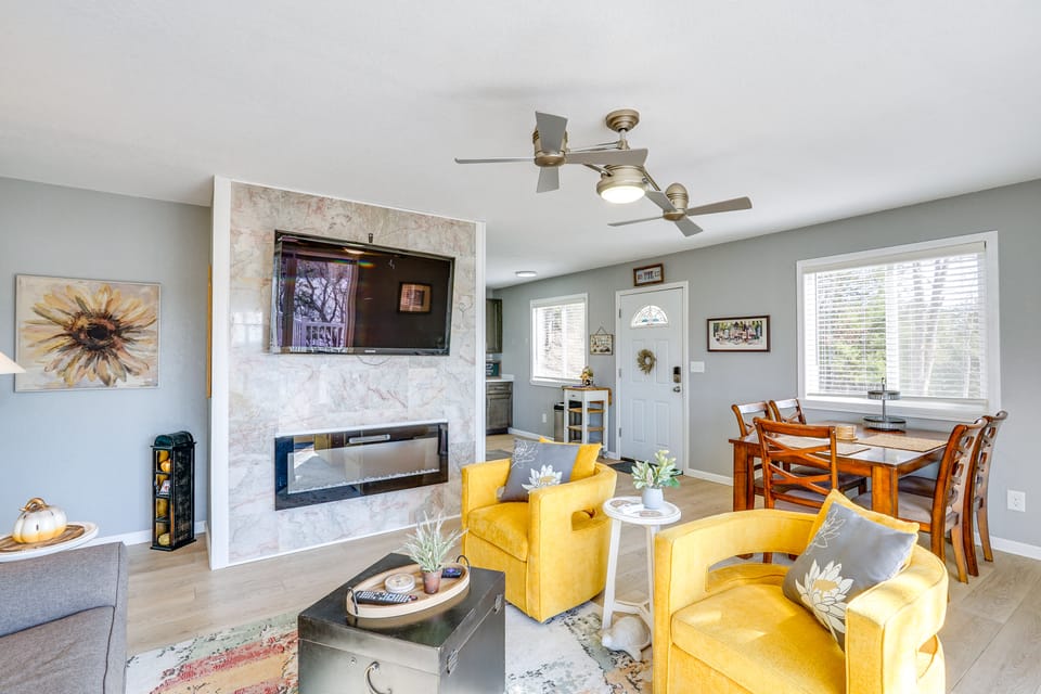 3 Mi to the Lake: Rocky Mount Home w/ Water Views! House in Lake of the Ozarks