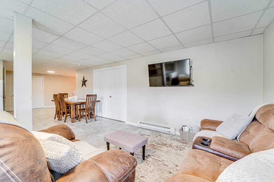 Mtn-View Studio: 18 Mi to Penn State! Apartment in Pennsylvania