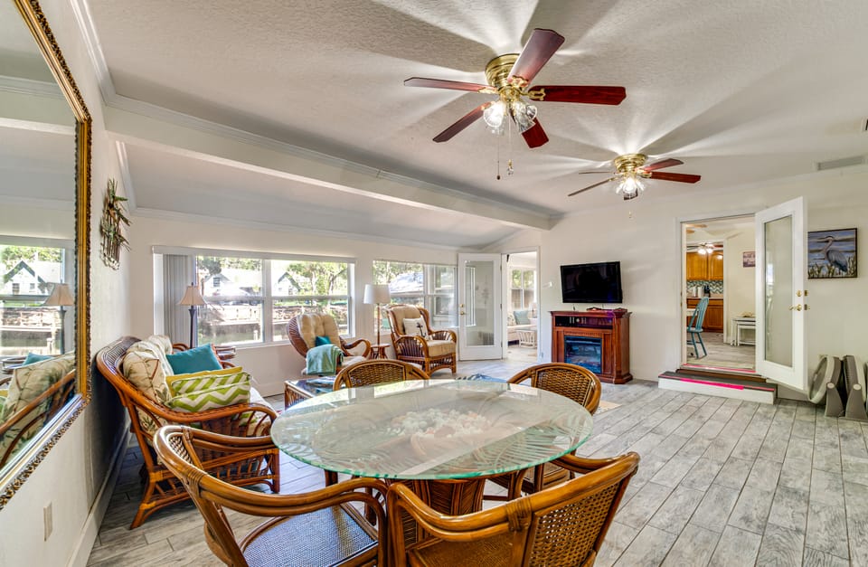 Boat Slip & Fire Pit: Peaceful Homosassa Home House in Homosassa