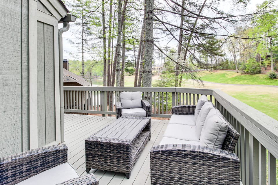 Lake & Golf Course Views: Big Canoe Home w/ Deck! House in Georgia