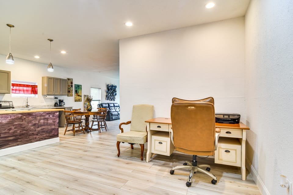 2 Mi to Busch Gardens: Family-Friendly Tampa Home House in Tampa