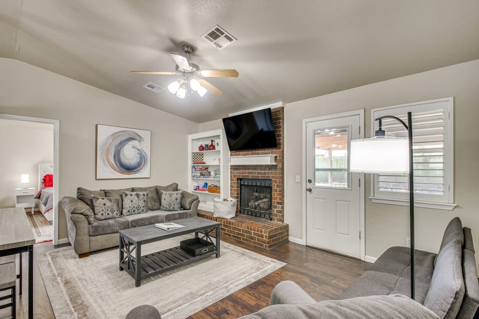 2 Mi to OU: Family-Friendly Retreat w/ Patio! House in Norman