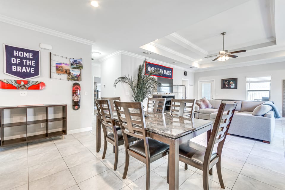 Military-Friendly Home Near Navarre Beach & Base! House in Alabama