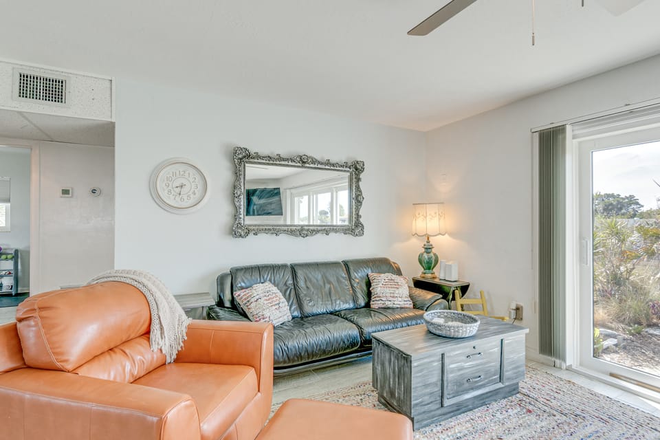 Canal-Front Home w/ Private Dock in North Port! House in North Port