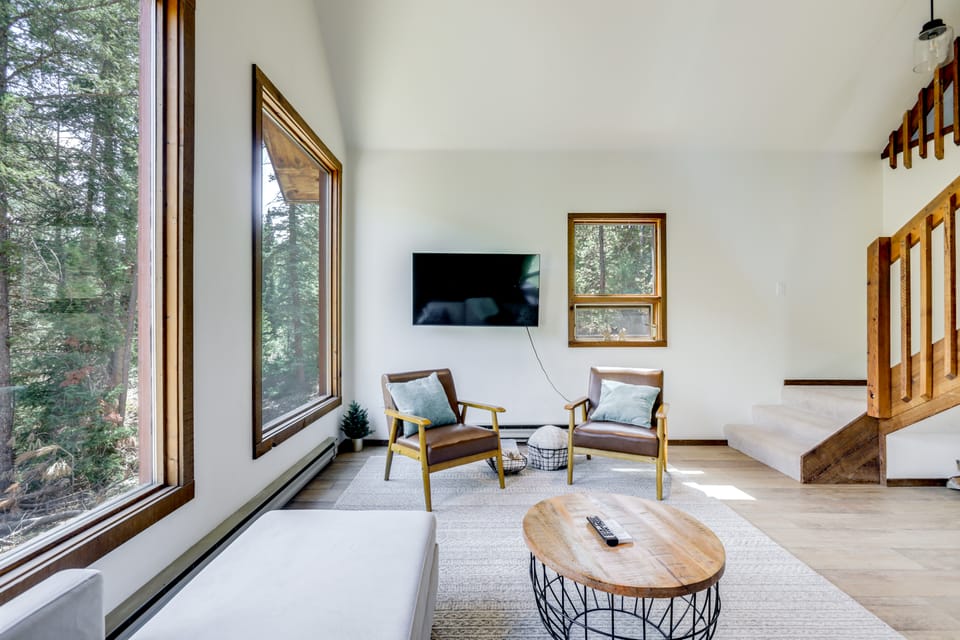 Steps to Crystal River: Hideaway w/ Mountain Views House in Colorado