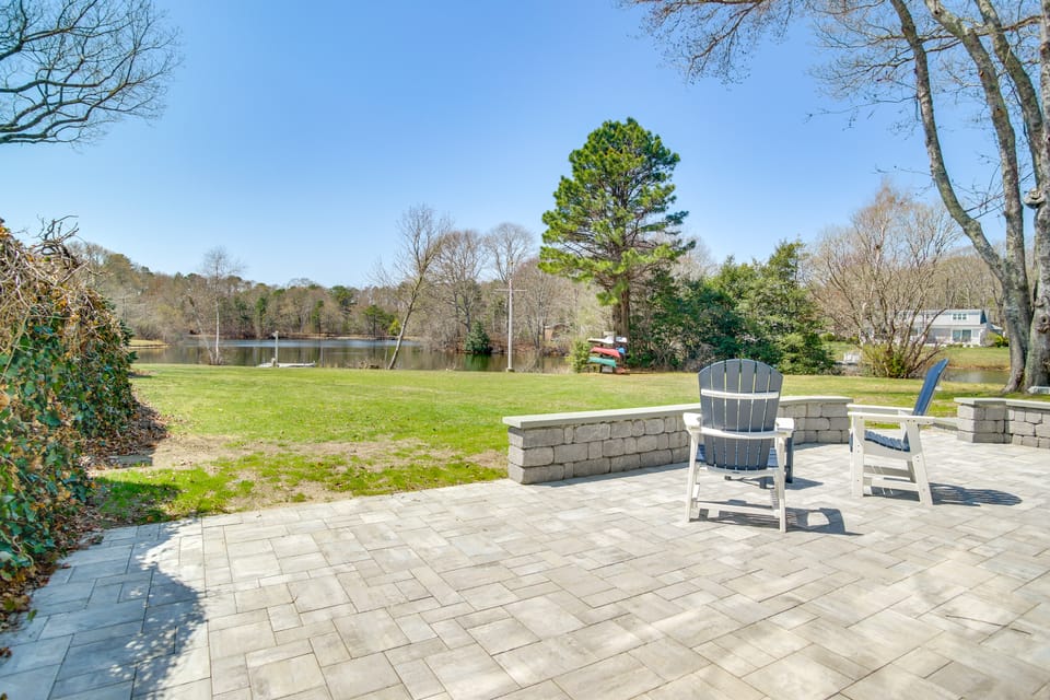 Steps to Pond & Beach! Couples Retreat in Cape Cod Apartment in Mashpee