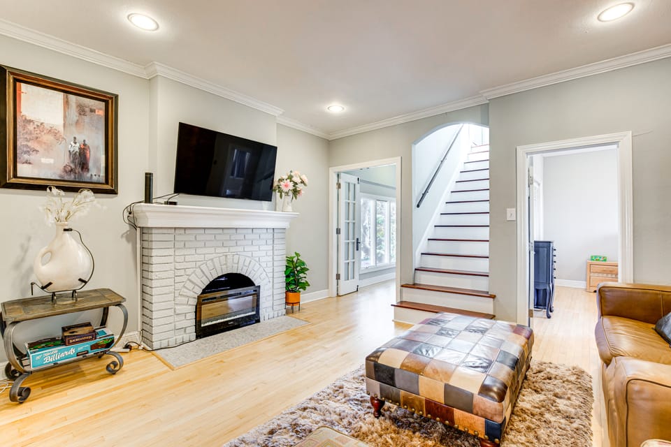 3 Mi to Dtwn: Historic Gem w/ City Views in Dallas House in Dallas