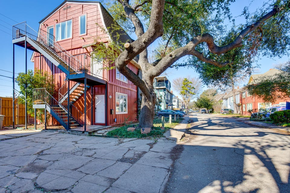3 Mi to Dtwn: Historic Gem w/ City Views in Dallas House in Dallas